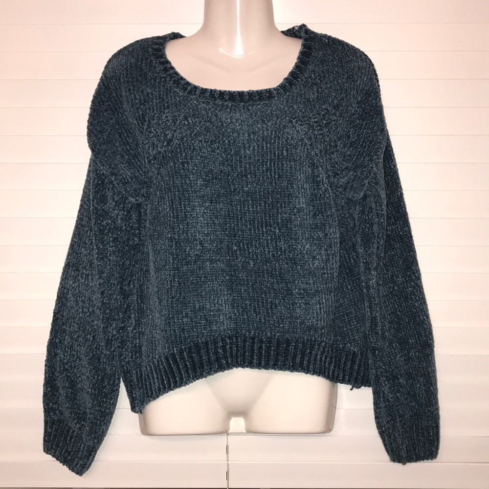Charlotte Russe teal sweater top